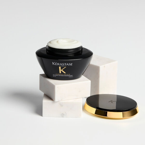 Chronologiste Masque Intense Regenerant Hair Mask on marble blocks