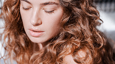 A Beautiful Morning with Emily Ratajkowski & Kerastase Nutritive 8H Magic Night Serum A Beautiful Morning with Emily Ratajkowski & Kerastase Nutritive 8H Magic Night Serum