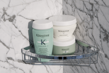 Guide to balancing your greasy scalp and dry lengths